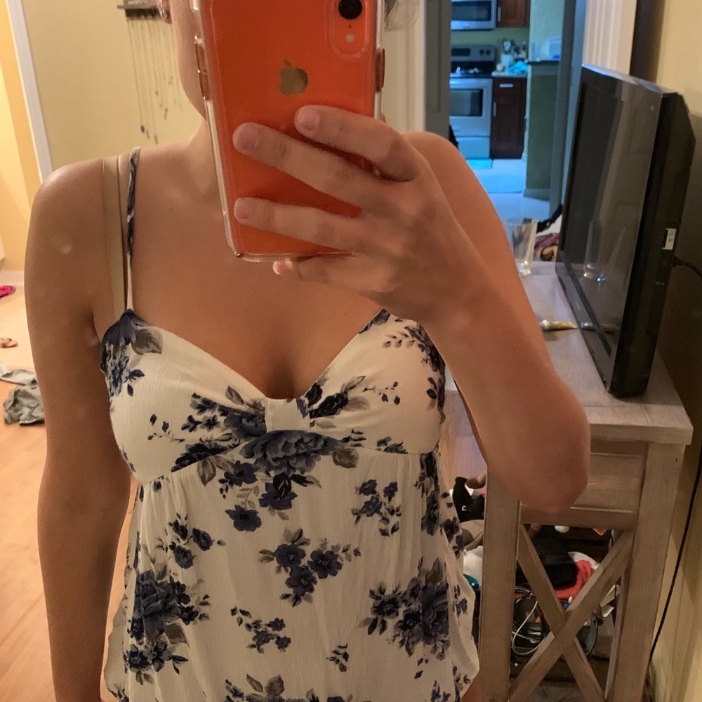 American Eagle Floral Top